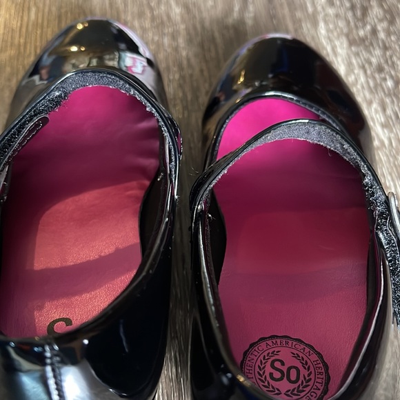 Black Dress Shoes - Picture 5 of 12